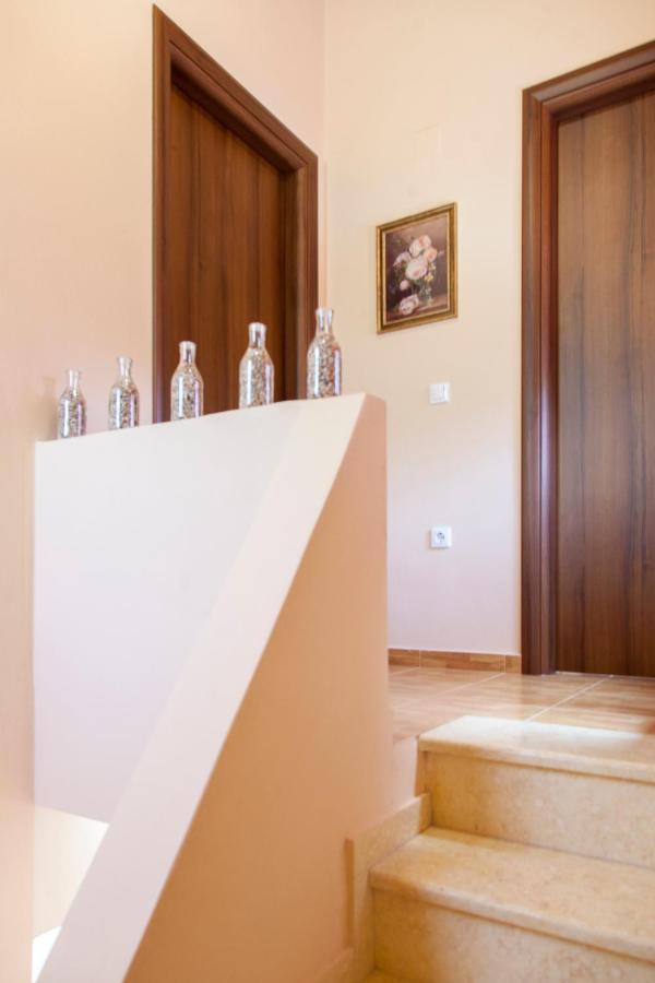 Villa Nikoleta Apolpaina Zewnętrze zdjęcie